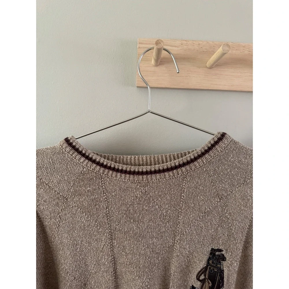 Vntg. 90s embroidered golf sweater